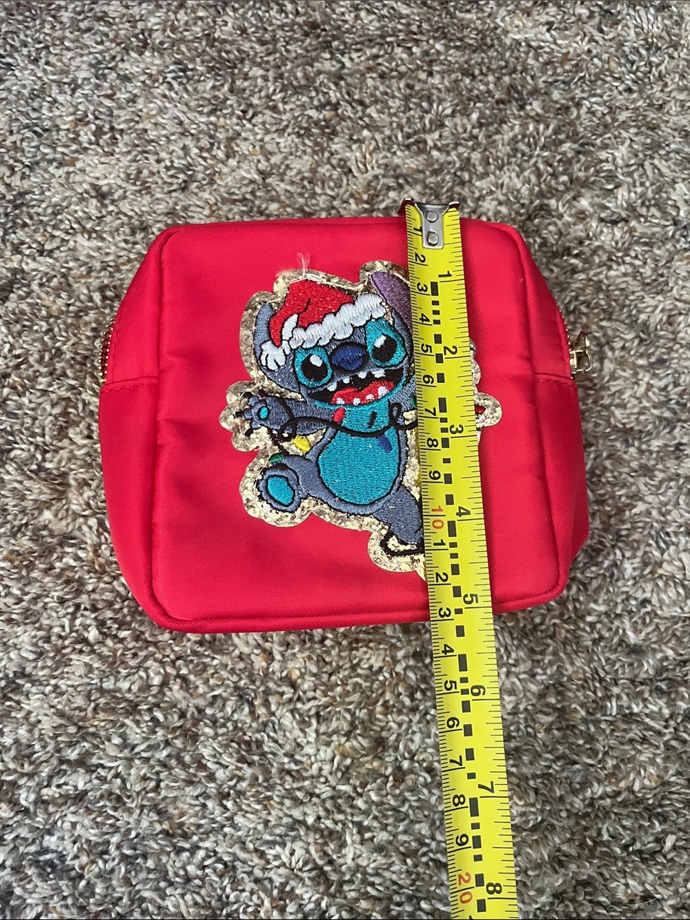 Red Holiday Character Pouch Set - Picture 6 of 7
